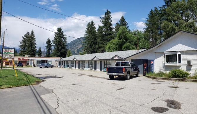 Twin rivers motel