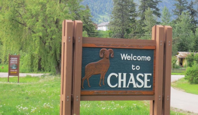 Chase Country Inn