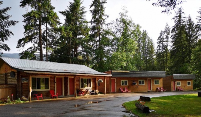 Overlook Inn & Cabins