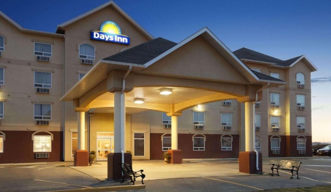 Days Inn by Wyndham Dawson Creek