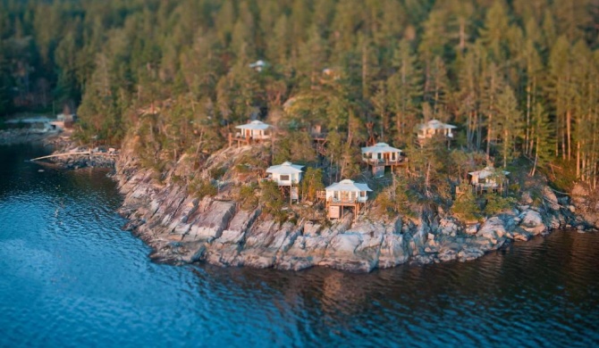 Rockwater Secret Cove Resort