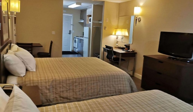 Rodeway Inn & Suites