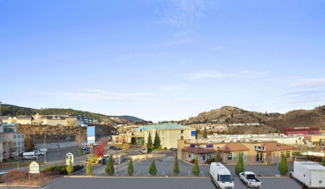 Days Inn by Wyndham Kamloops BC