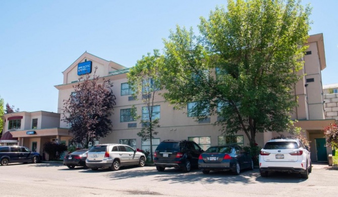 Pacific Inn & Suites Kamloops