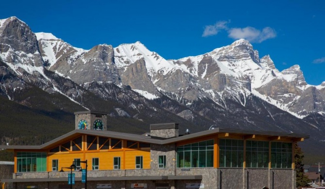 Canmore Downtown Hostel