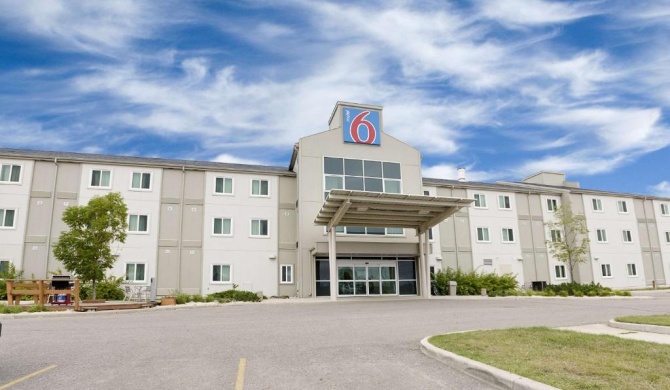 Motel 6-Brandon, MB