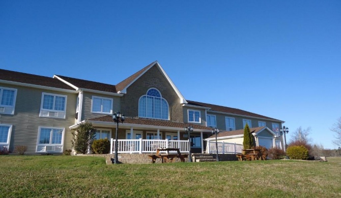 Auberge Bouctouche Inn & Suites