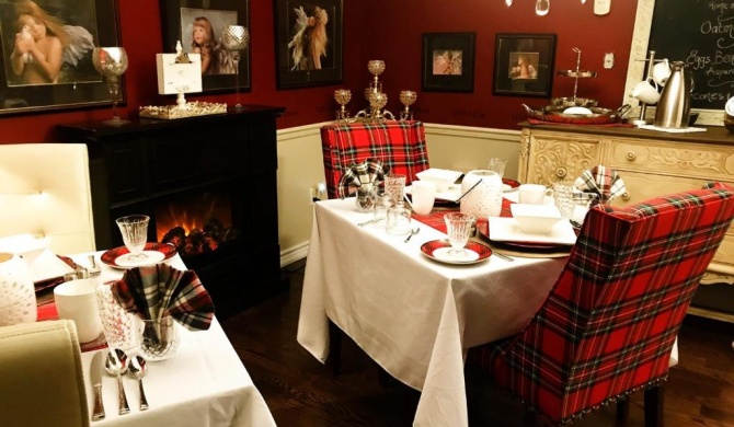 THE TARTAN HOUSE BED & BREAKFAST