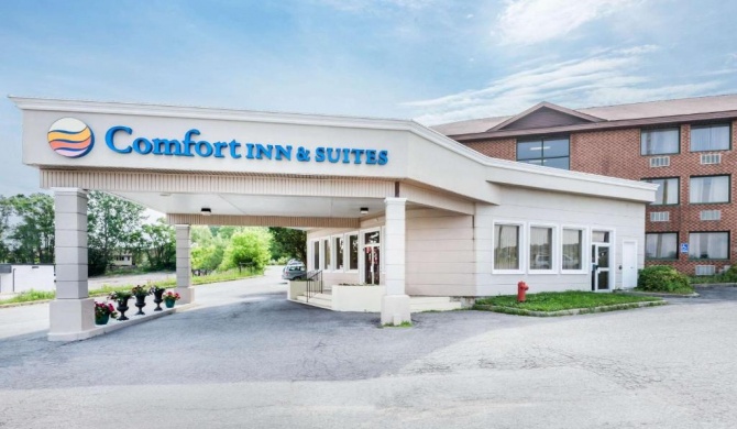 Comfort Inn & Suites Barrie