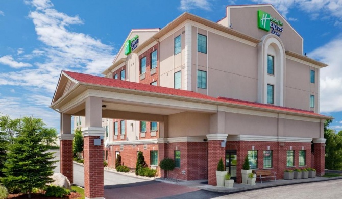 Holiday Inn Express Hotel & Suites Barrie, an IHG Hotel