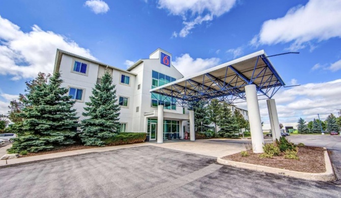 Motel 6-Burlington, ON - Toronto West - Oakville