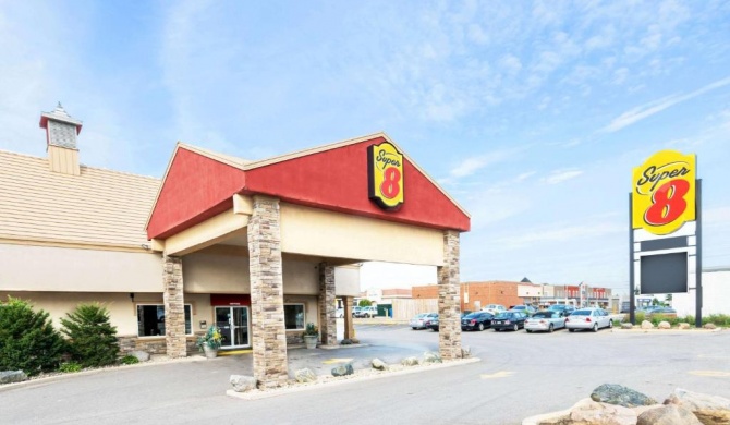 Super 8 by Wyndham Cambridge/Kitchener/Waterloo Area