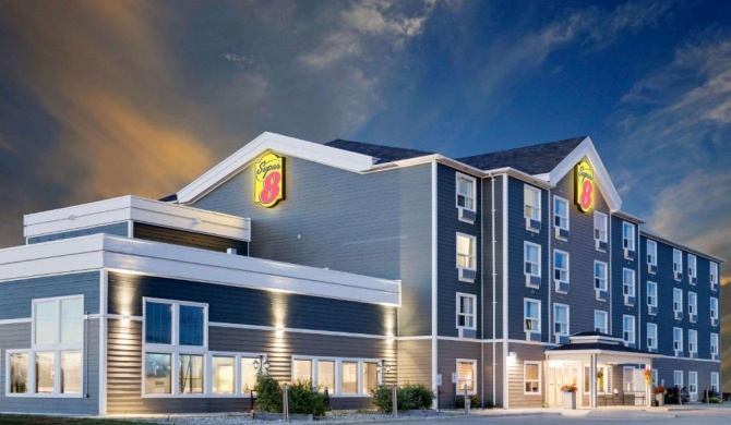 Super 8 by Wyndham Kapuskasing