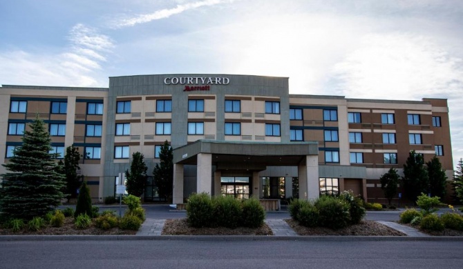 Courtyard by Marriott Kingston Highway 401