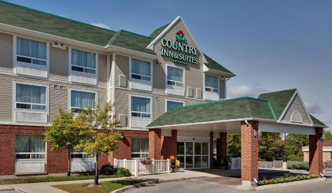 Country Inn & Suites by Radisson, London South, ON