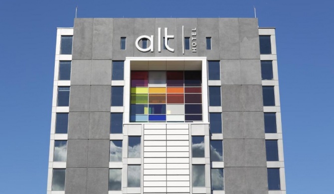 Alt Hotel Toronto Airport