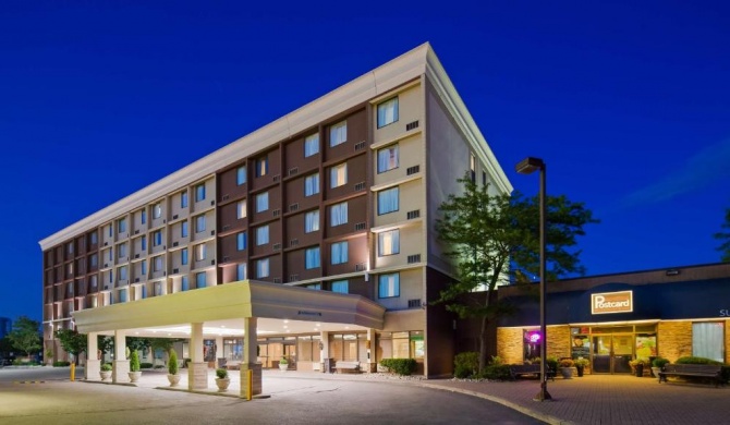 Best Western Plus Toronto Airport Hotel