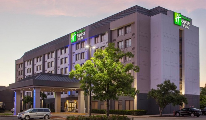 Holiday Inn Express & Suites Mississauga-Toronto Southwest, an IHG Hotel