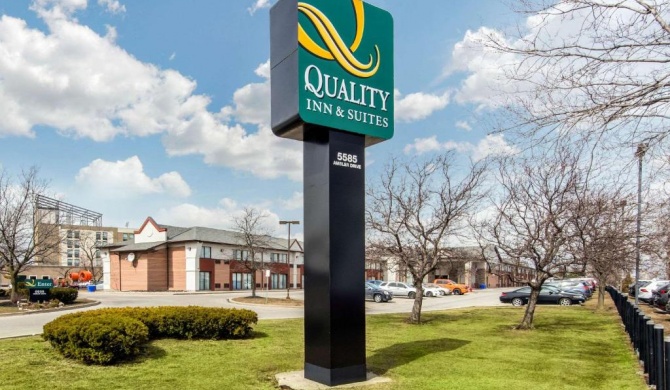 Quality Inn & Suites Toronto West 401-Dixie