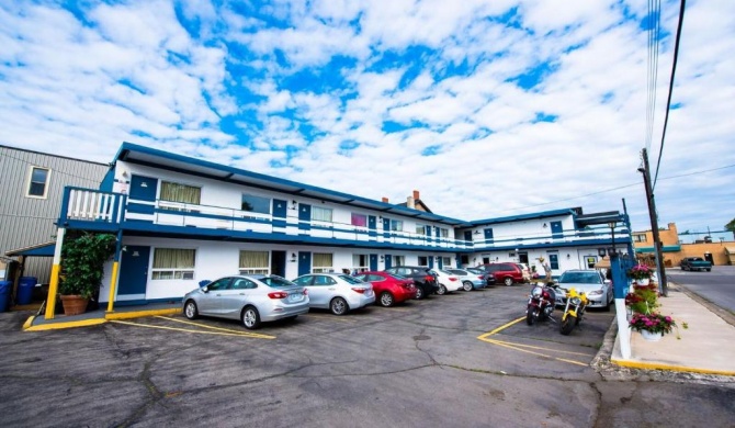 Niagara Parkway Court Motel