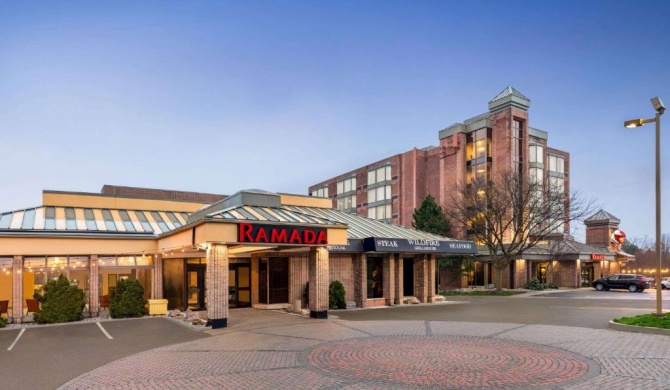 Ramada Plaza by Wyndham Niagara Falls