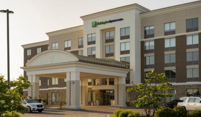 Holiday Inn Express Hotel & Suites North Bay, an IHG Hotel