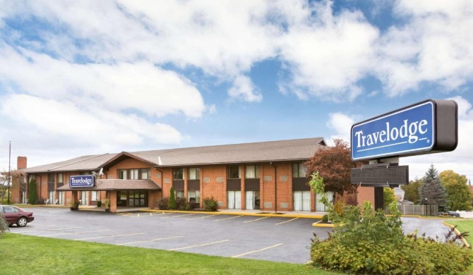 Travelodge by Wyndham Owen Sound ON