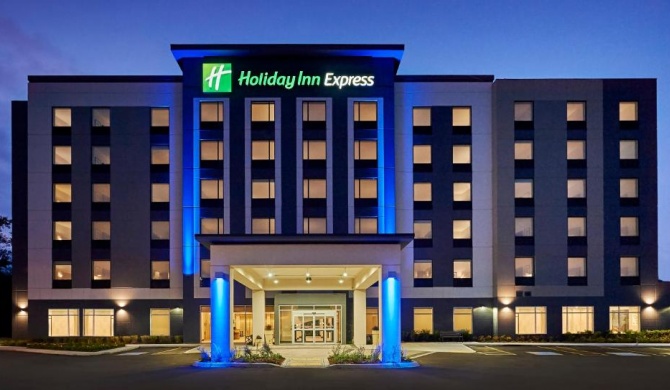 Holiday Inn Express - Sarnia - Point Edward, an IHG Hotel