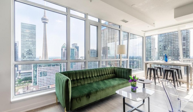 Luxury 2 BR in the heart of Entertainment District w/ CN Tower View