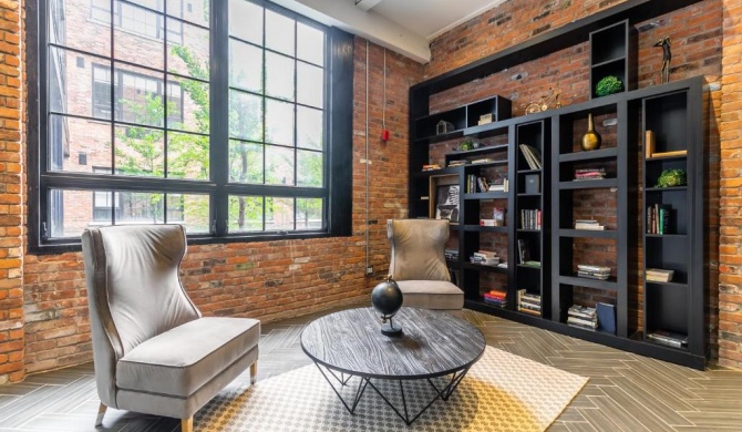 GLOBALSTAY DUNDURN LOFTs