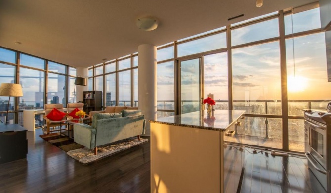 Unbelievable Penthouse View with 3 bedrooms