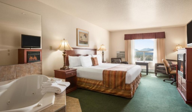 Grande Cache Inn & Suites