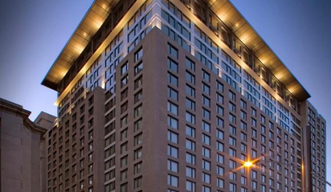 Embassy Suites by Hilton - Montreal