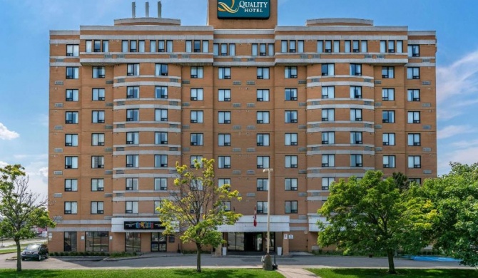 Quality Inn and Suites Montreal East