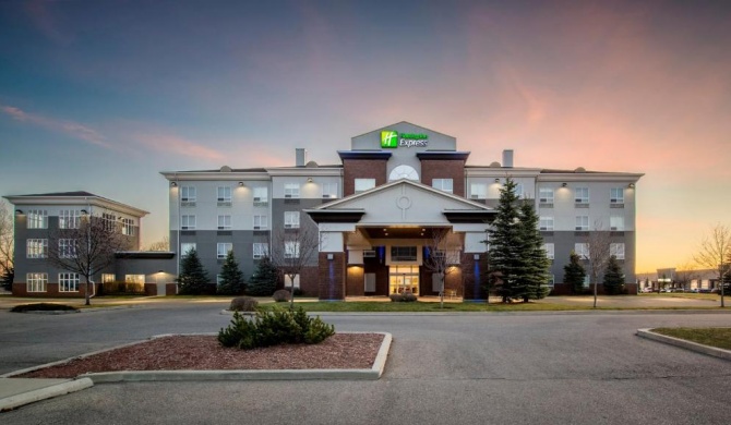 Holiday Inn Express Airdrie, an IHG Hotel