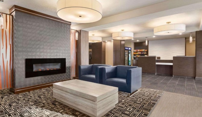 Days Inn & Suites by Wyndham Yorkton