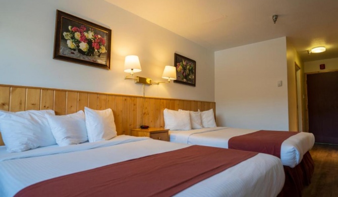 Canadas Best Value Inn- Riverview Hotel