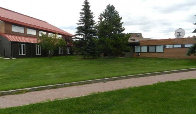 Slave Lake Inn and Conference Centre