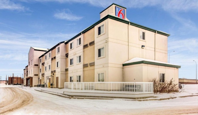 Motel 6-Stony Plain, AB