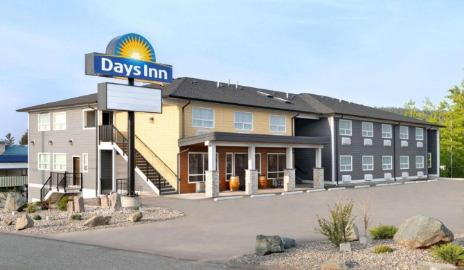 Days Inn by Wyndham 100 Mile House