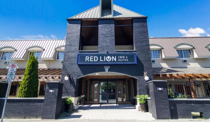 Red Lion Inn & Suites Abbotsford